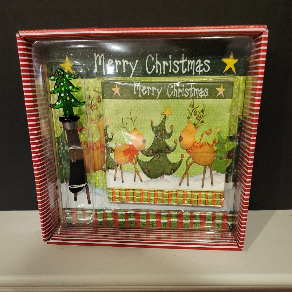 Merry Christmas Reindeer Cheese & Cracker Board with Spreader NIB